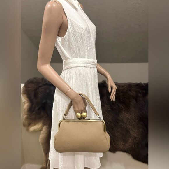 Unique Fairy Print Pebble Cowhide Handmade Large Ball Kisslock Handbag/Multi Use - Picture 12 of 16